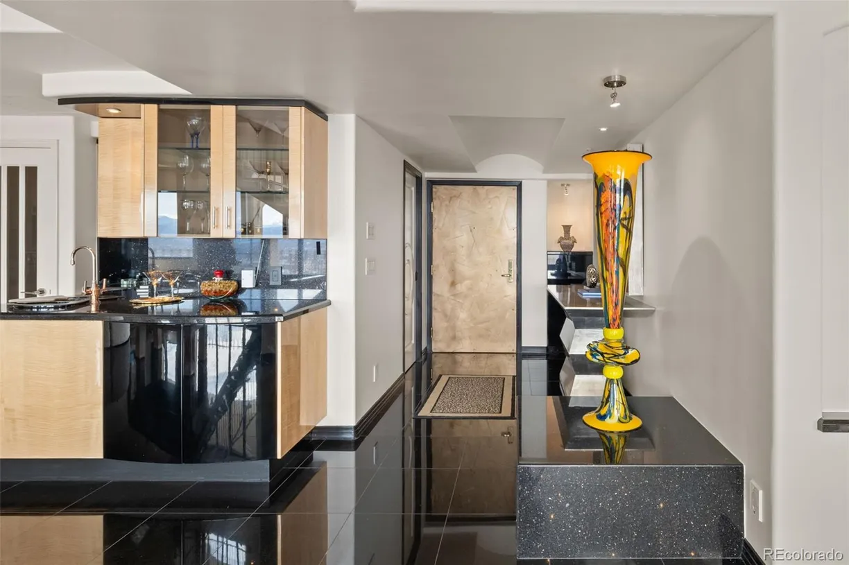 Denver Real Estate | View 1020 15th Street, 42D | Listing