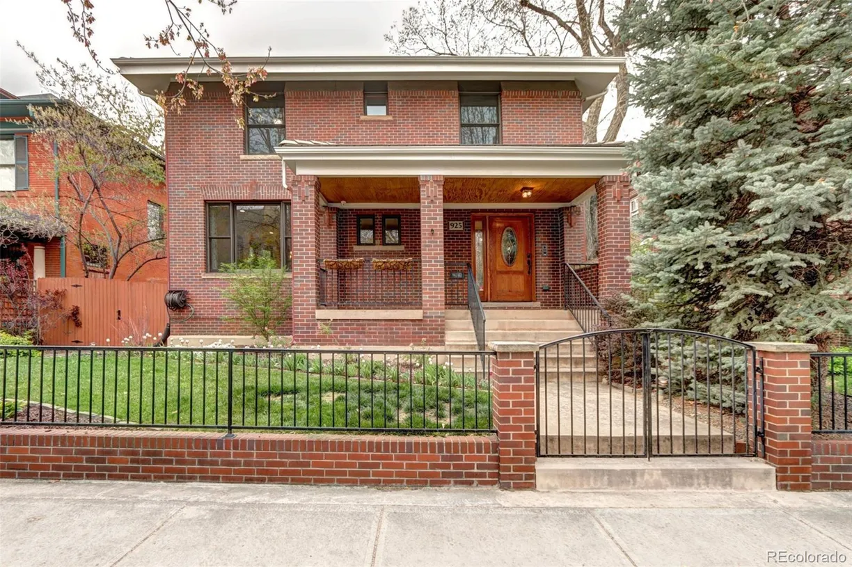 Denver Real Estate | View 925 N Emerson Street | Listing