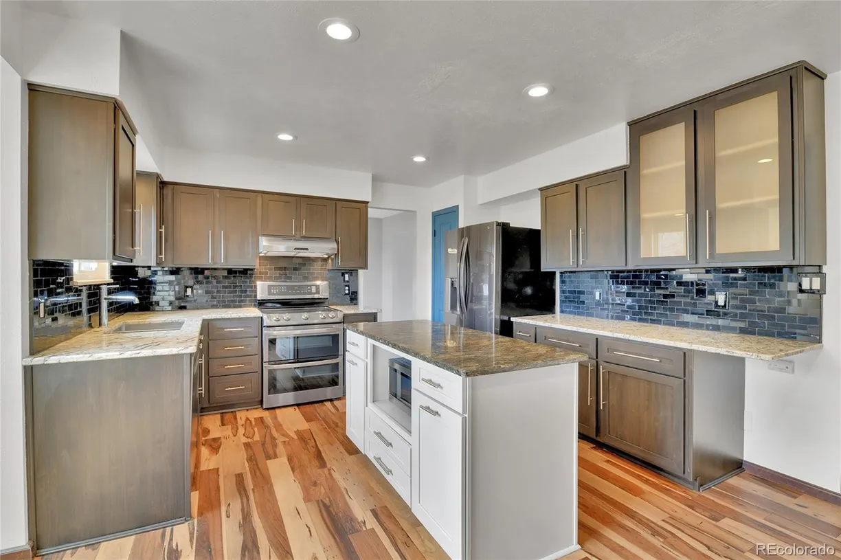 Denver Real Estate | View 15740 Sandtrap Way | 4 Beds, 2 Baths
