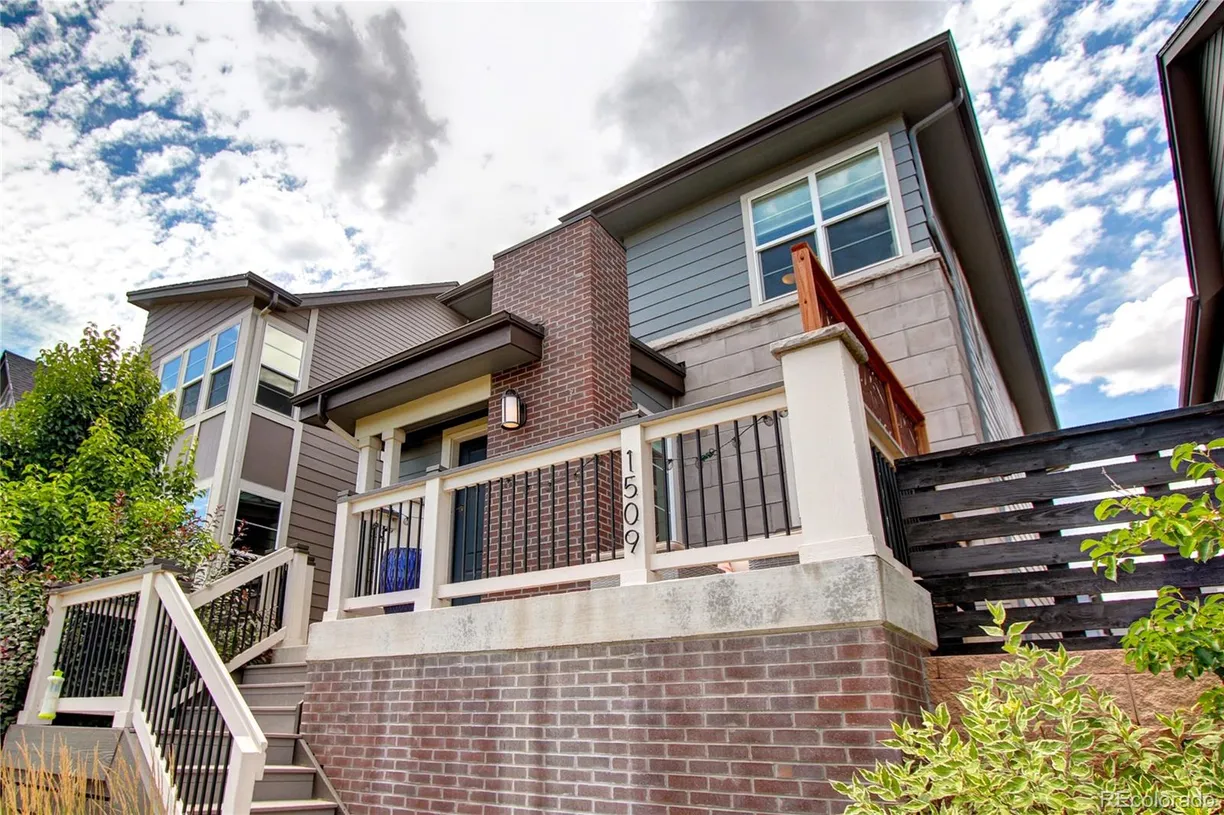 Denver Real Estate | View 4100 Albion Street, 1509 | 2 Beds, 2 Baths