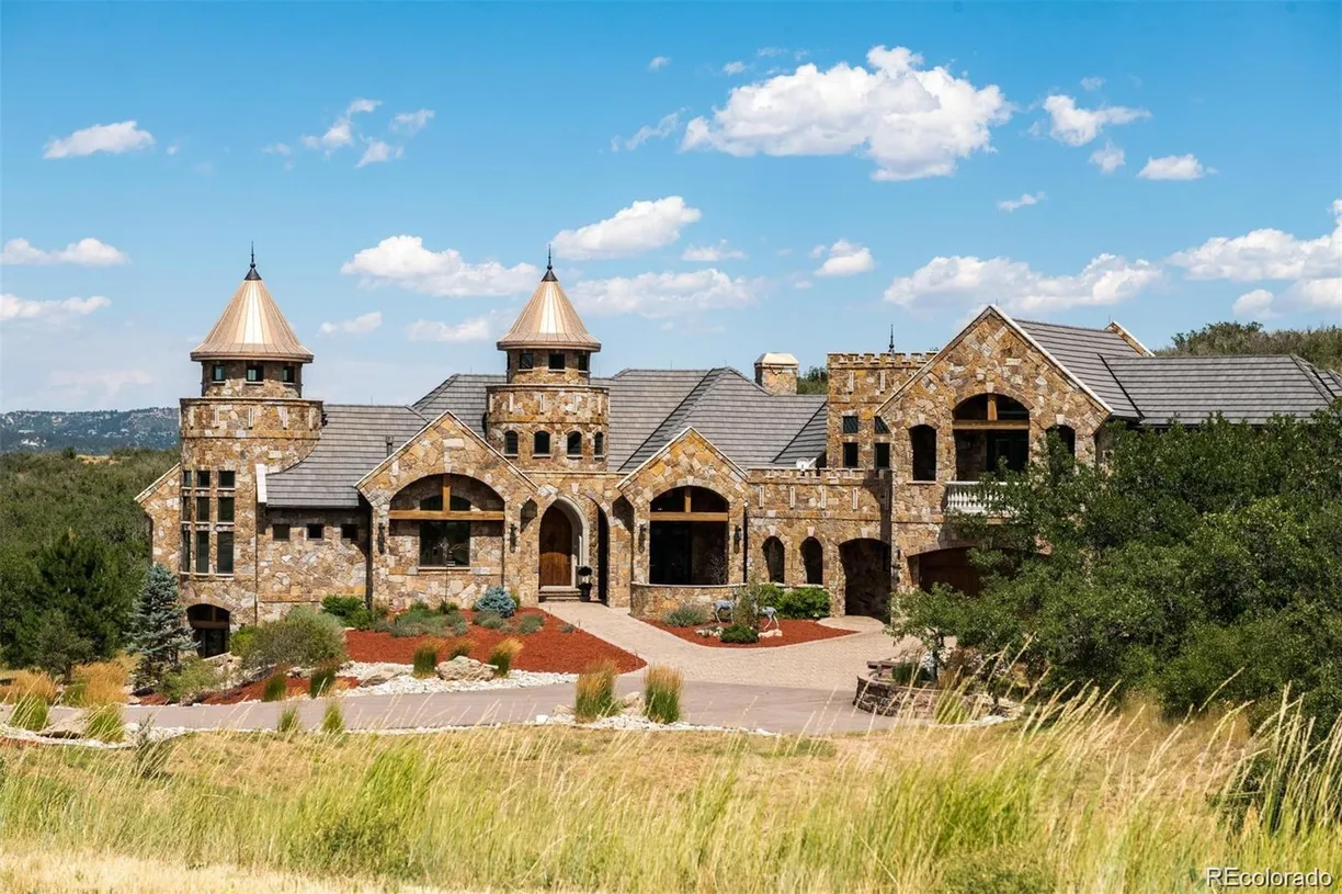 Denver Real Estate | View 3120 Bears Den Drive | 5 Beds, 5 Baths
