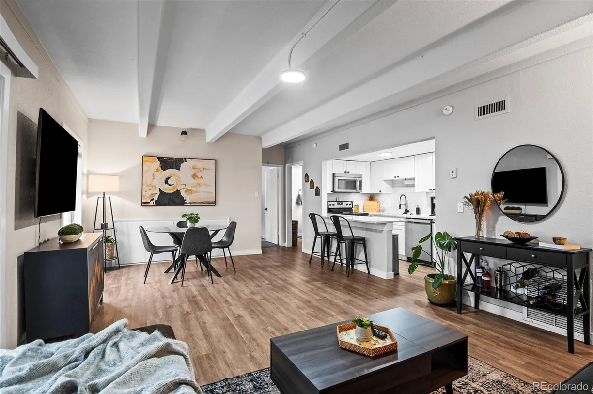 Denver Real Estate | View 9725 E Harvard Avenue, 387 | 1 Bed, 1 Bath