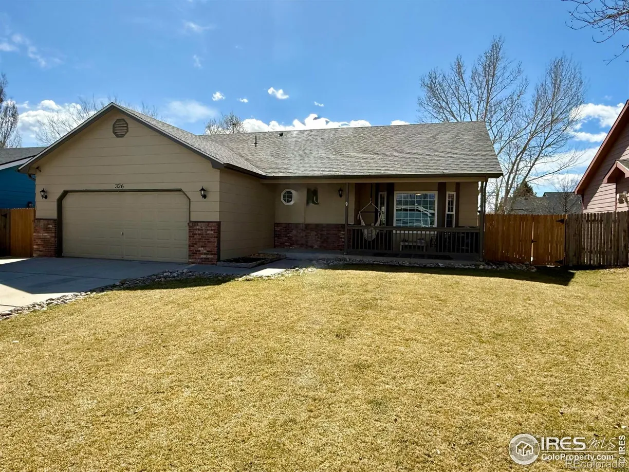 Denver Real Estate | View 326 Riviera Lane | 4 Beds, 2 Baths