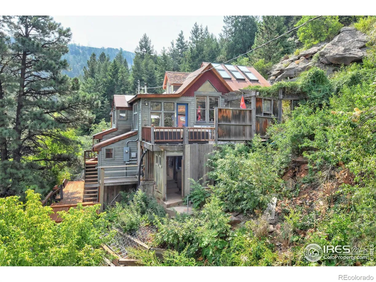 Denver Real Estate | View 265 Eldorado Springs Drive | 3 Beds, 2 Baths
