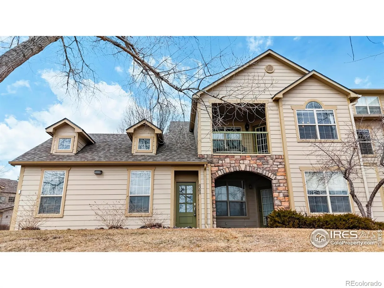 Denver Real Estate | View 5620 Fossil Creek Parkway, 8208 | 2 Beds, 2 Baths