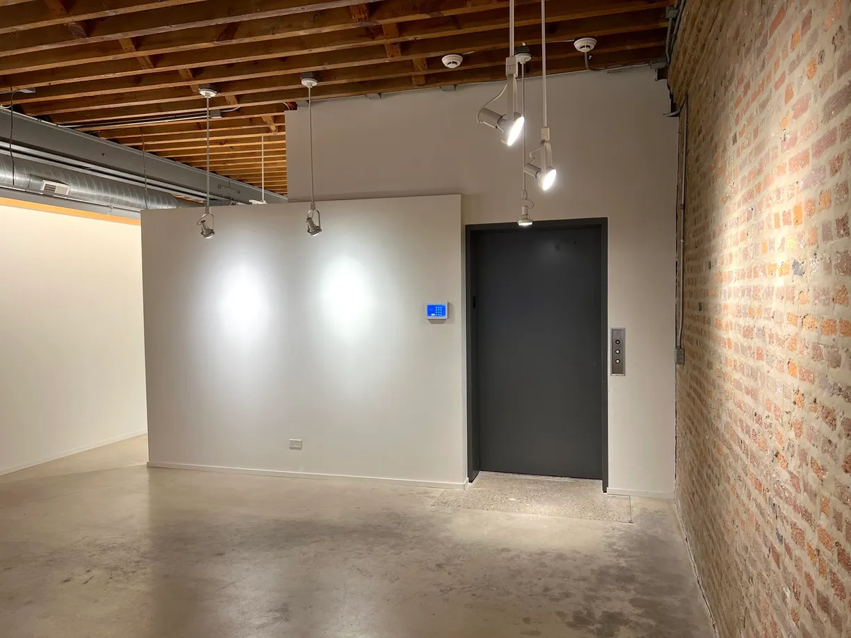 Chicago Real Estate | View 108 W Kinzie Street | Listing
