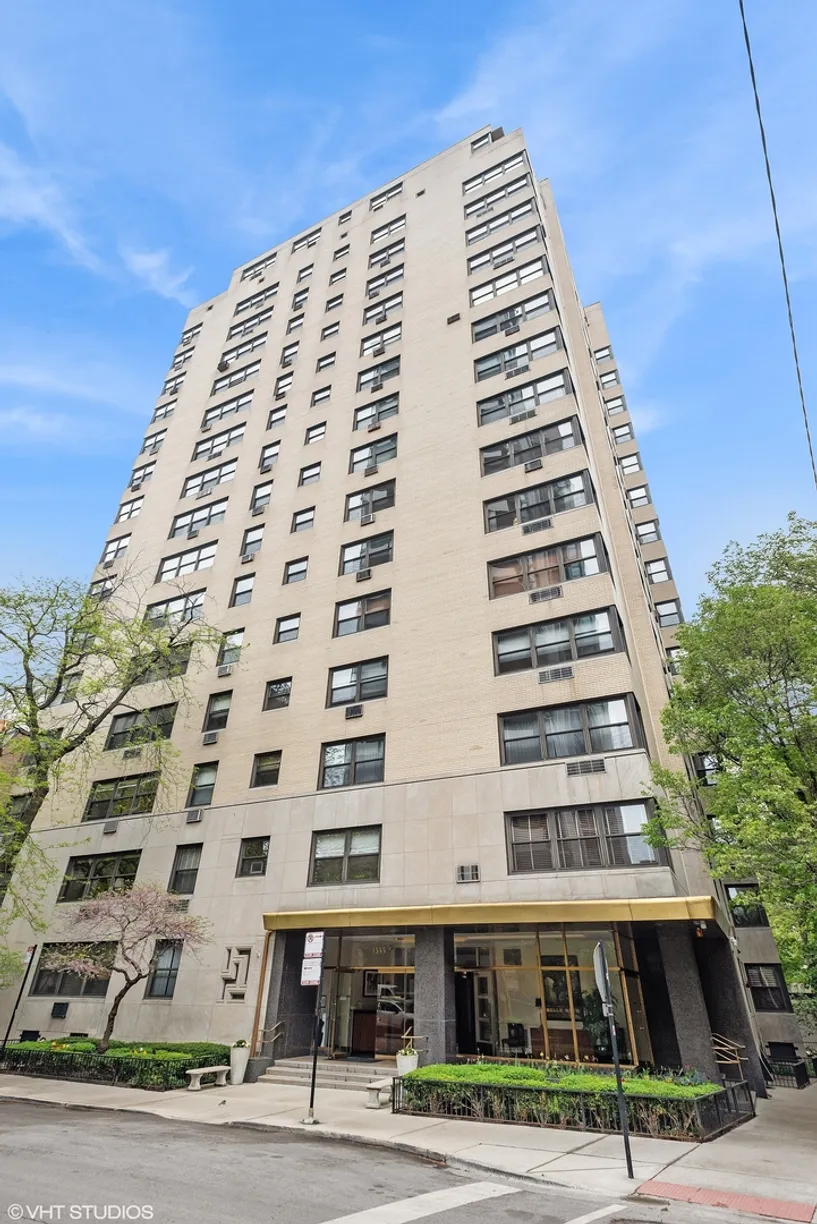 Chicago Real Estate | View 1335 N ASTOR, 11B | 2 Beds, 2 Baths