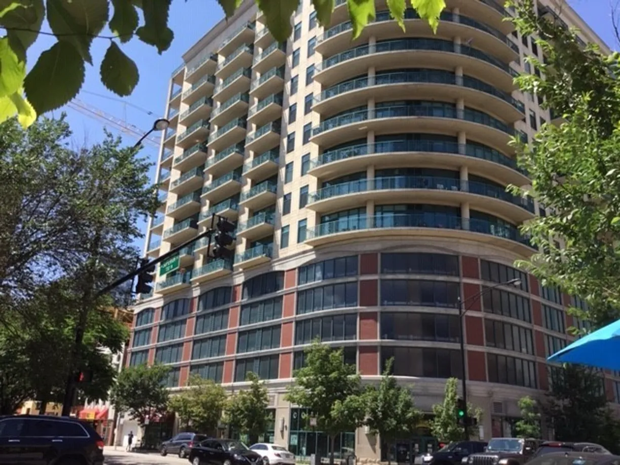 Chicago Real Estate | View 340 W Superior, 912 | 1 Bed, 1 Bath