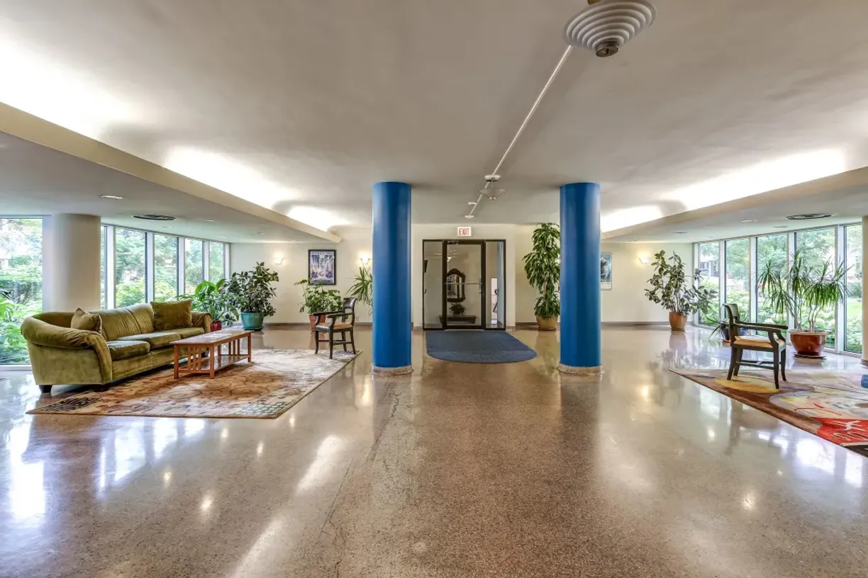 Chicago Real Estate | View 5630 N Sheridan Road, 1205 | Listing