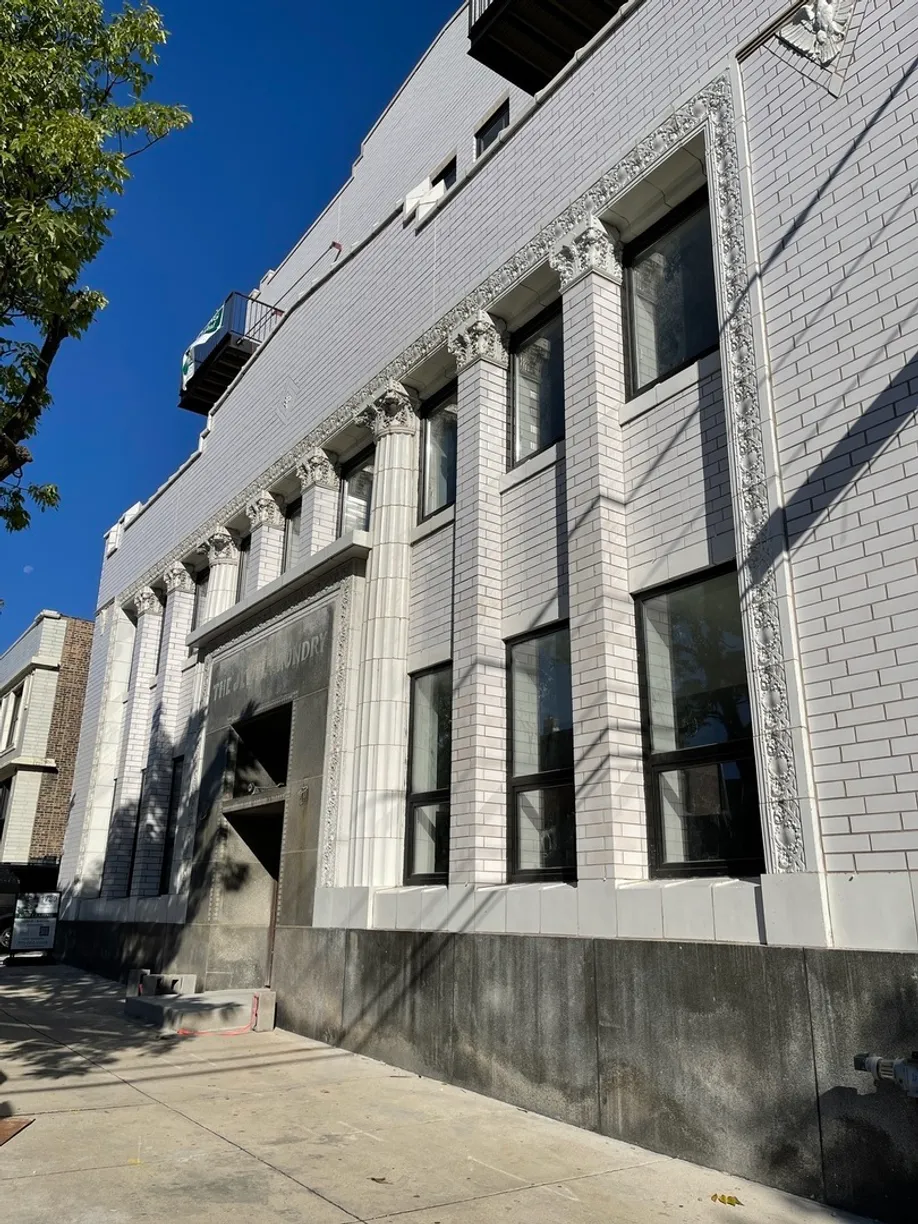 Chicago Real Estate | View 1730 W Greenleaf, 102 | 1 Bed, 1 Bath