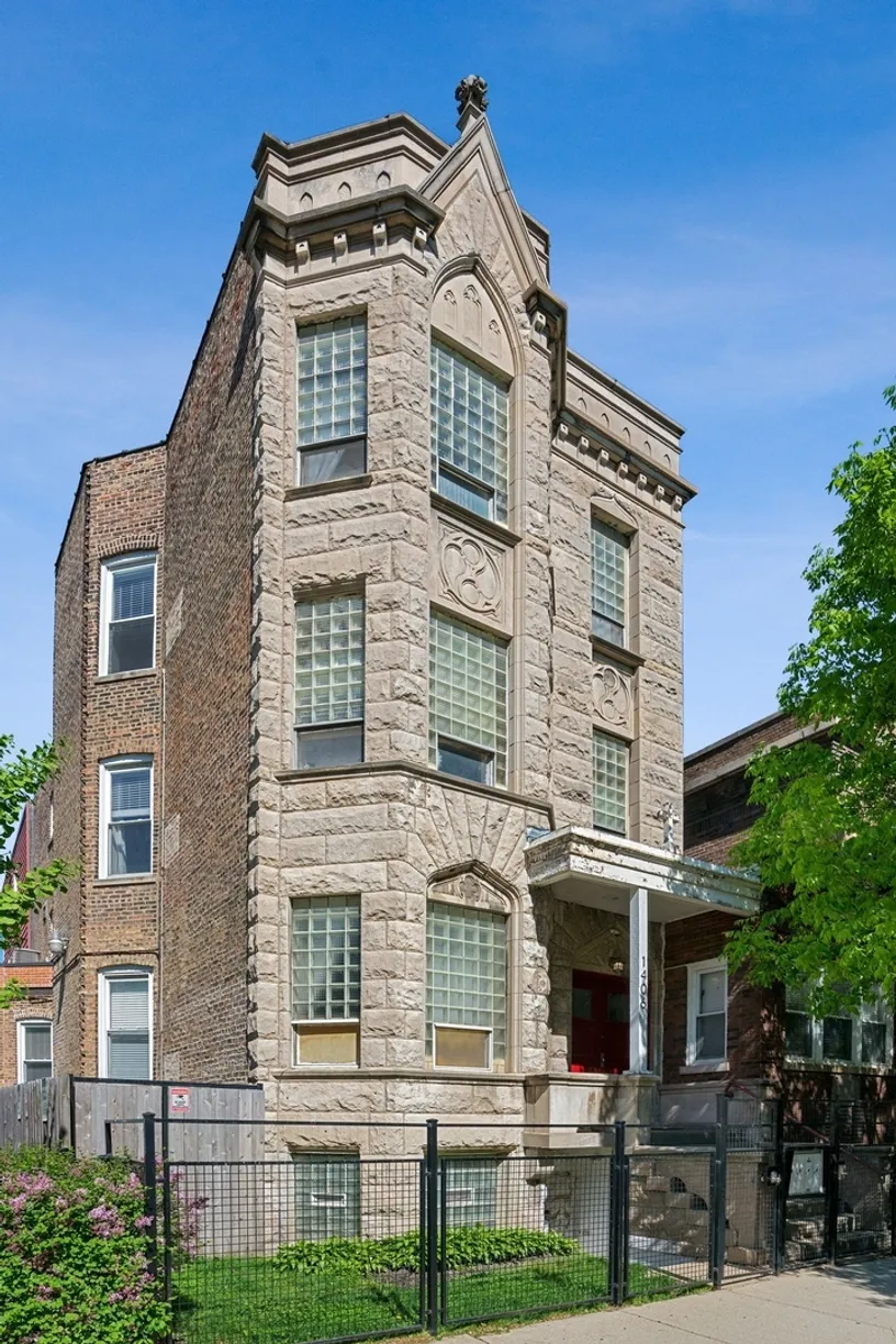 Chicago Real Estate | View 1406 N Washtenaw, 3 | 4 Beds, 4 Baths