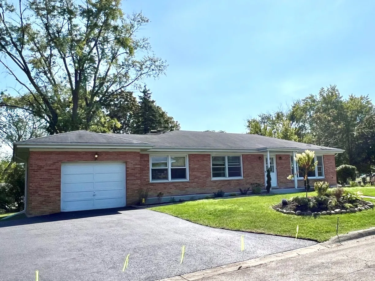 Chicago Real Estate | View 1725 Happ Road | 4 Beds, 2 Baths