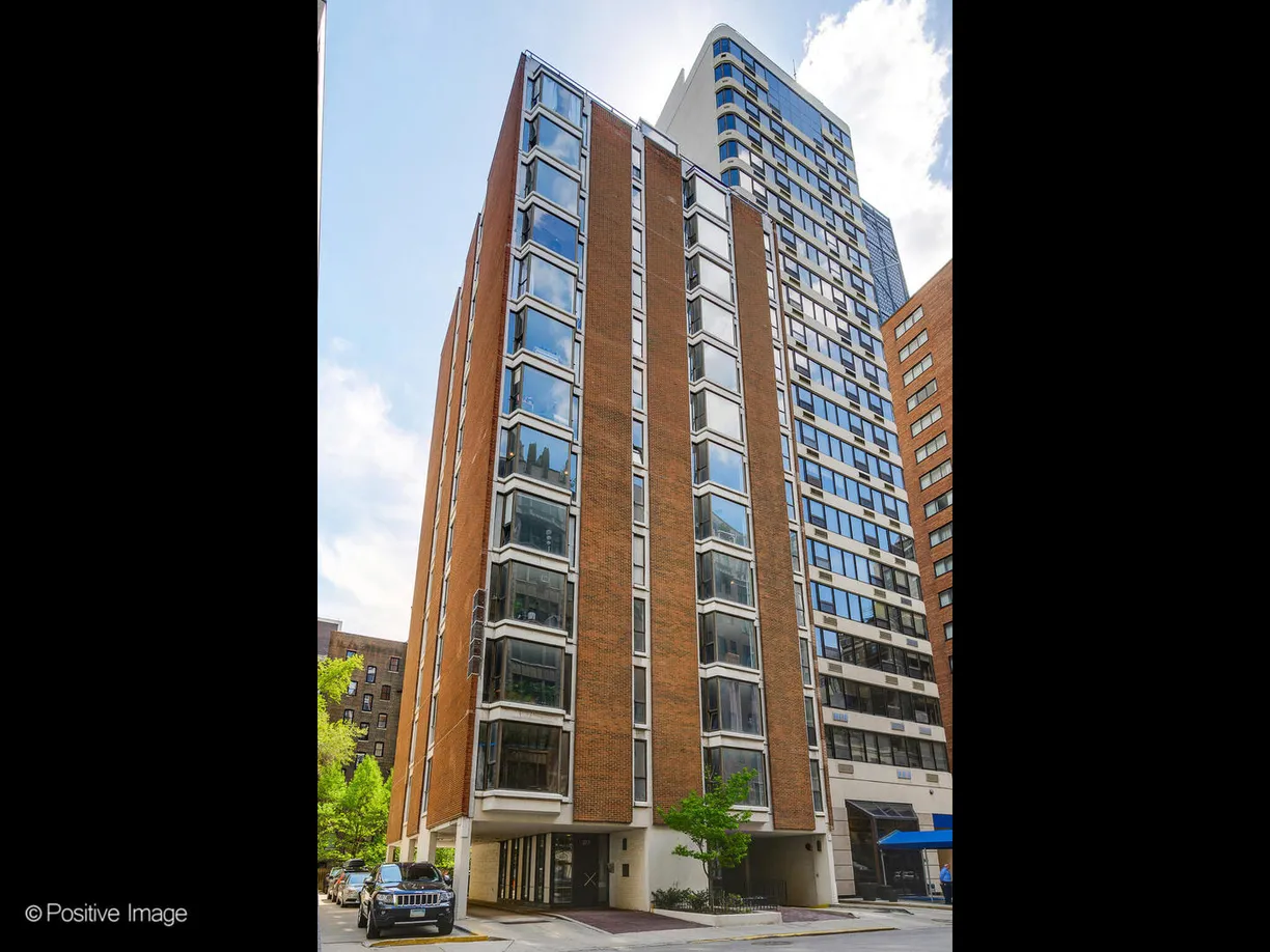 Chicago Real Estate | View 227 E Walton Place, 2E | 2 Beds, 2 Baths