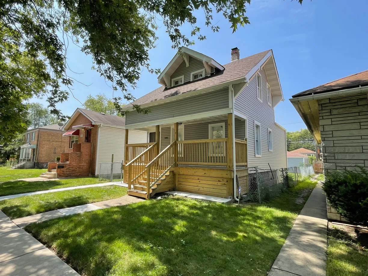 Chicago Real Estate | View 9246 S Perry Avenue | Listing