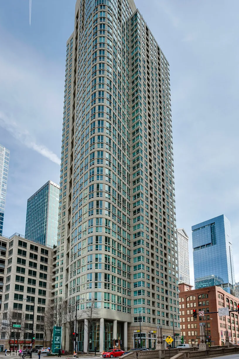 Chicago Real Estate | View 345 N LaSalle, 1905 | 1 Bed, 1 Bath