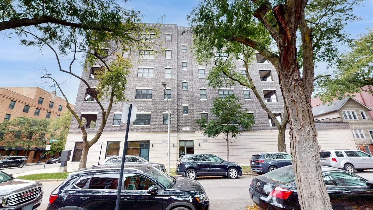Chicago Real Estate | View 340 W Evergreen Avenue | Listing