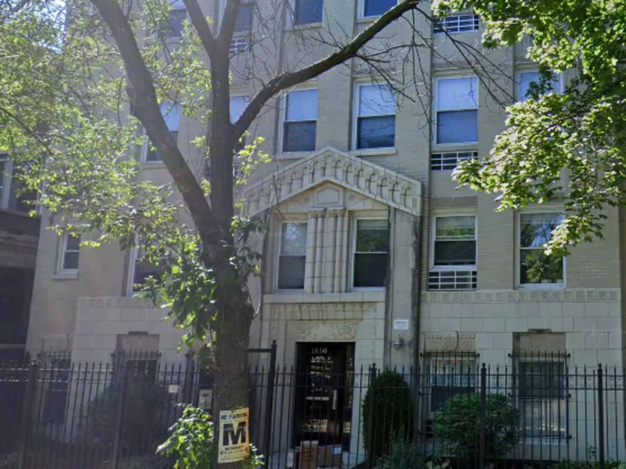Chicago Real Estate | View 1850 N Humboldt, 410 | 2 Beds, 1 Bath