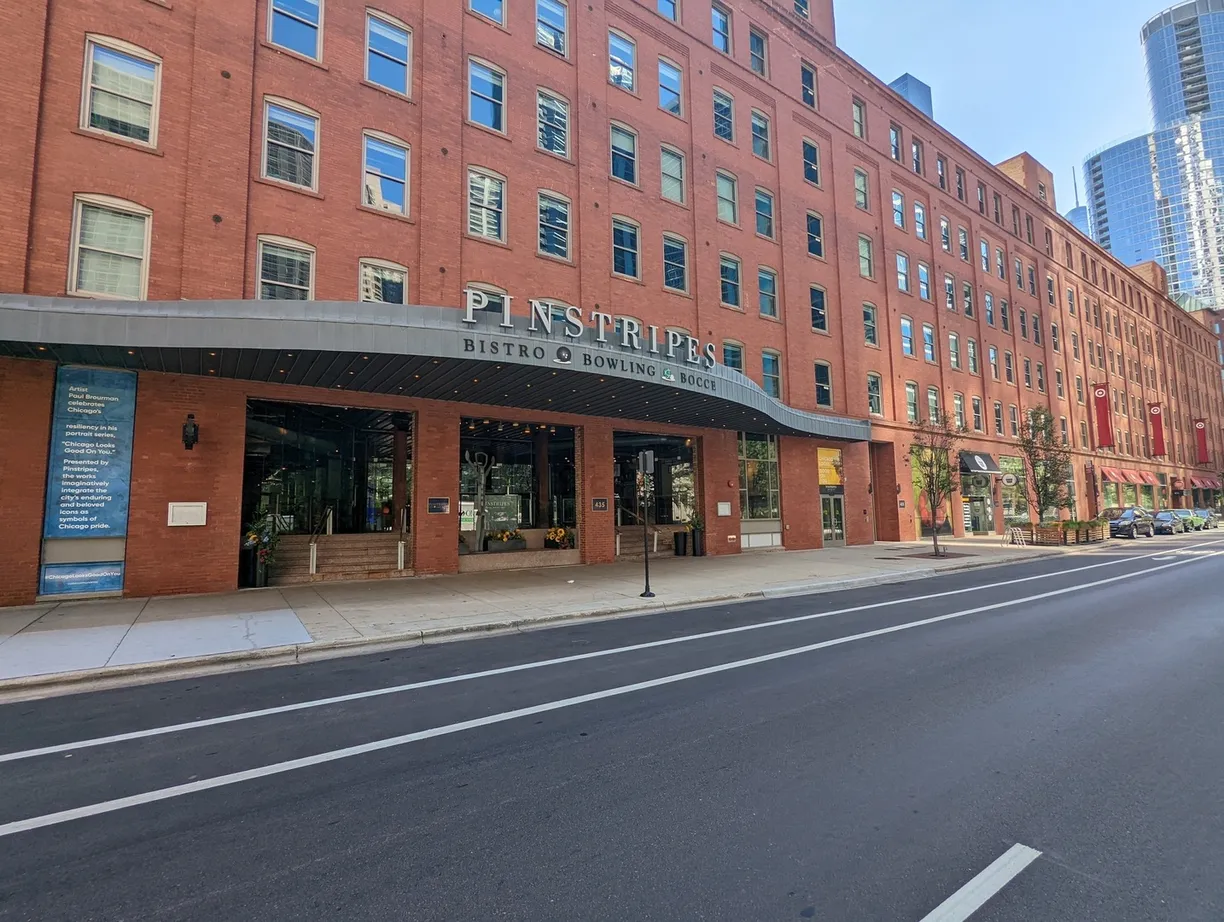 Chicago Real Estate | View 435 E Illinois Street