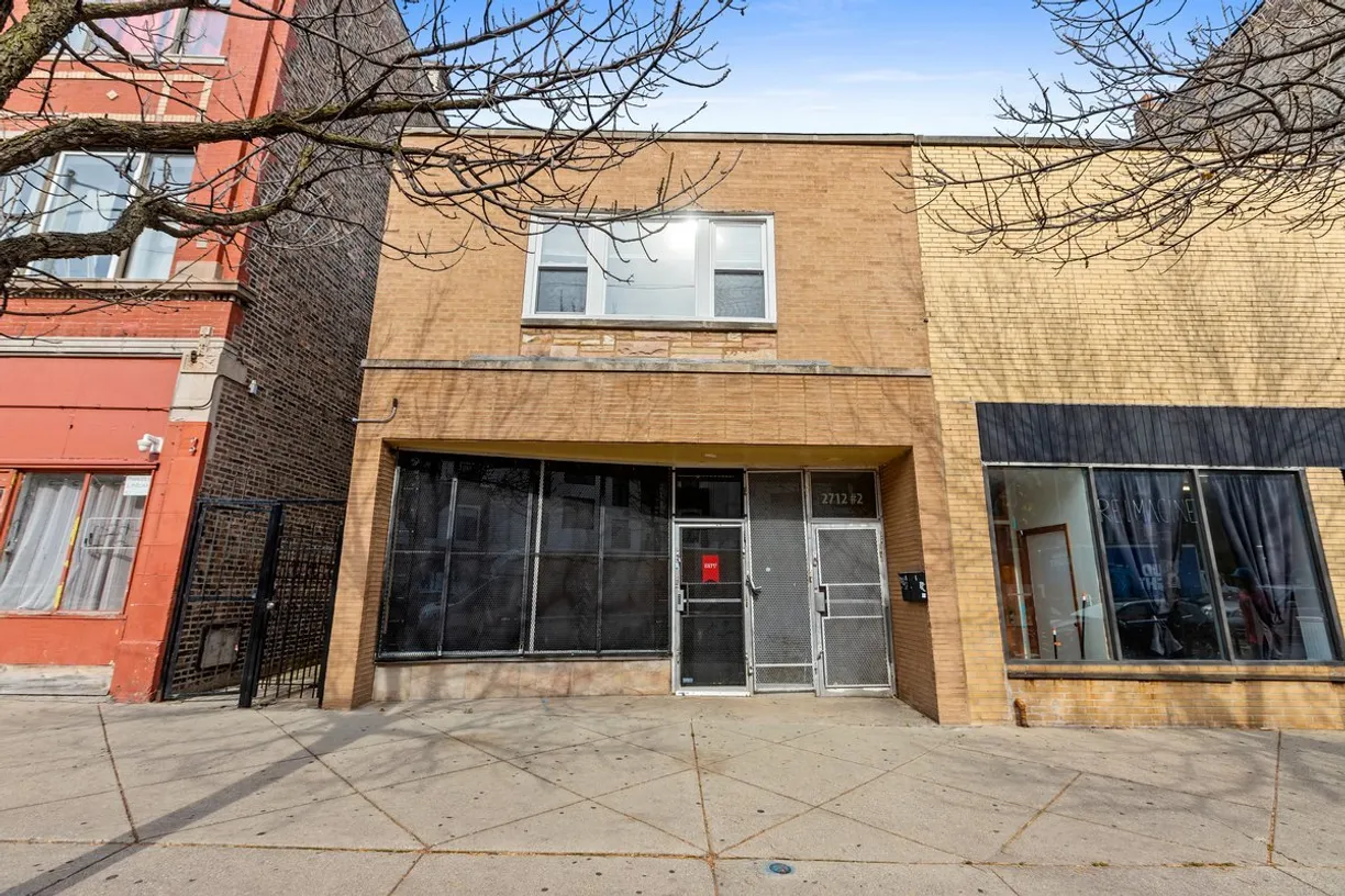 Chicago Real Estate | View 2712 W Division Street