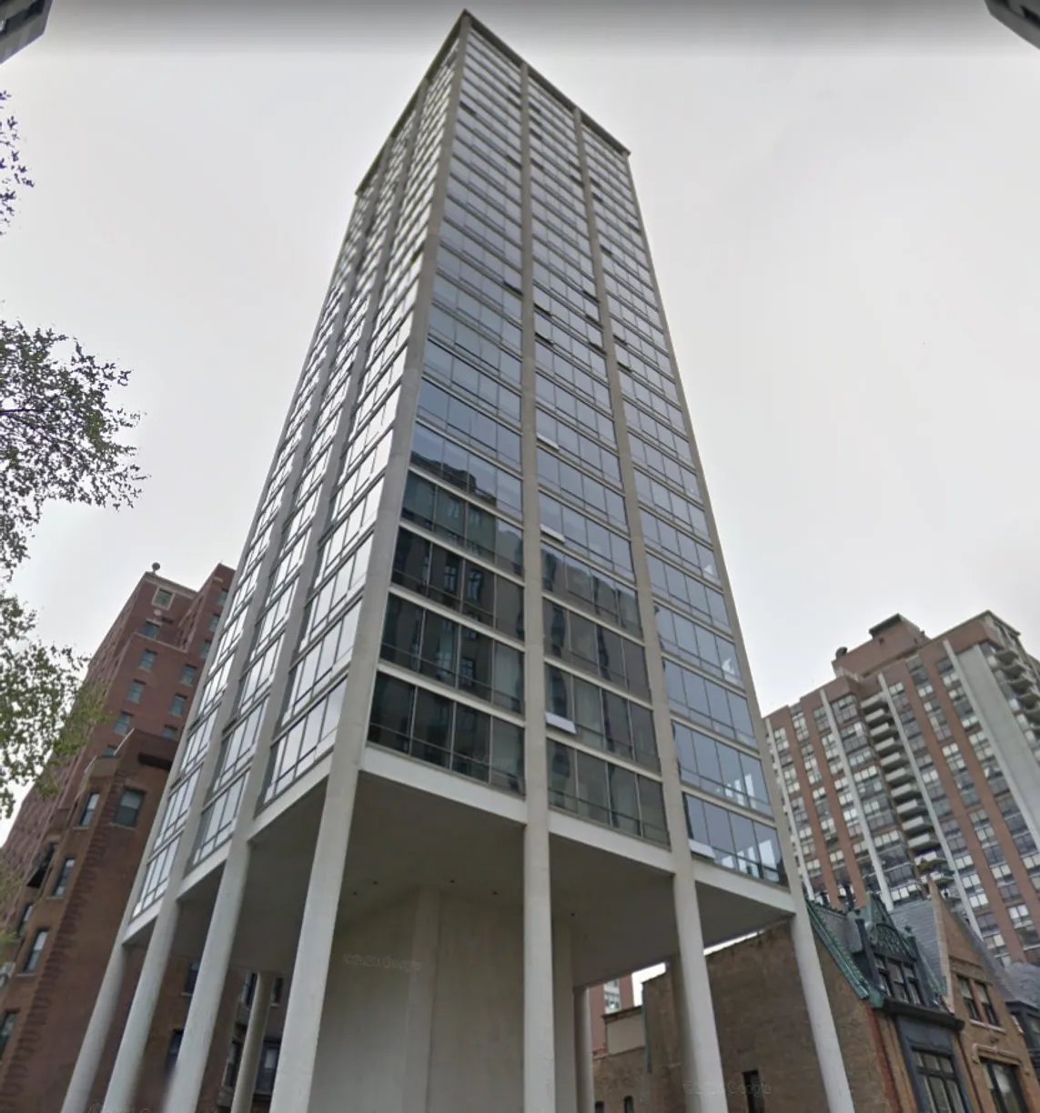 Chicago Real Estate | View 1300 N Astor Street, 20C | 1 Bed, 1 Bath