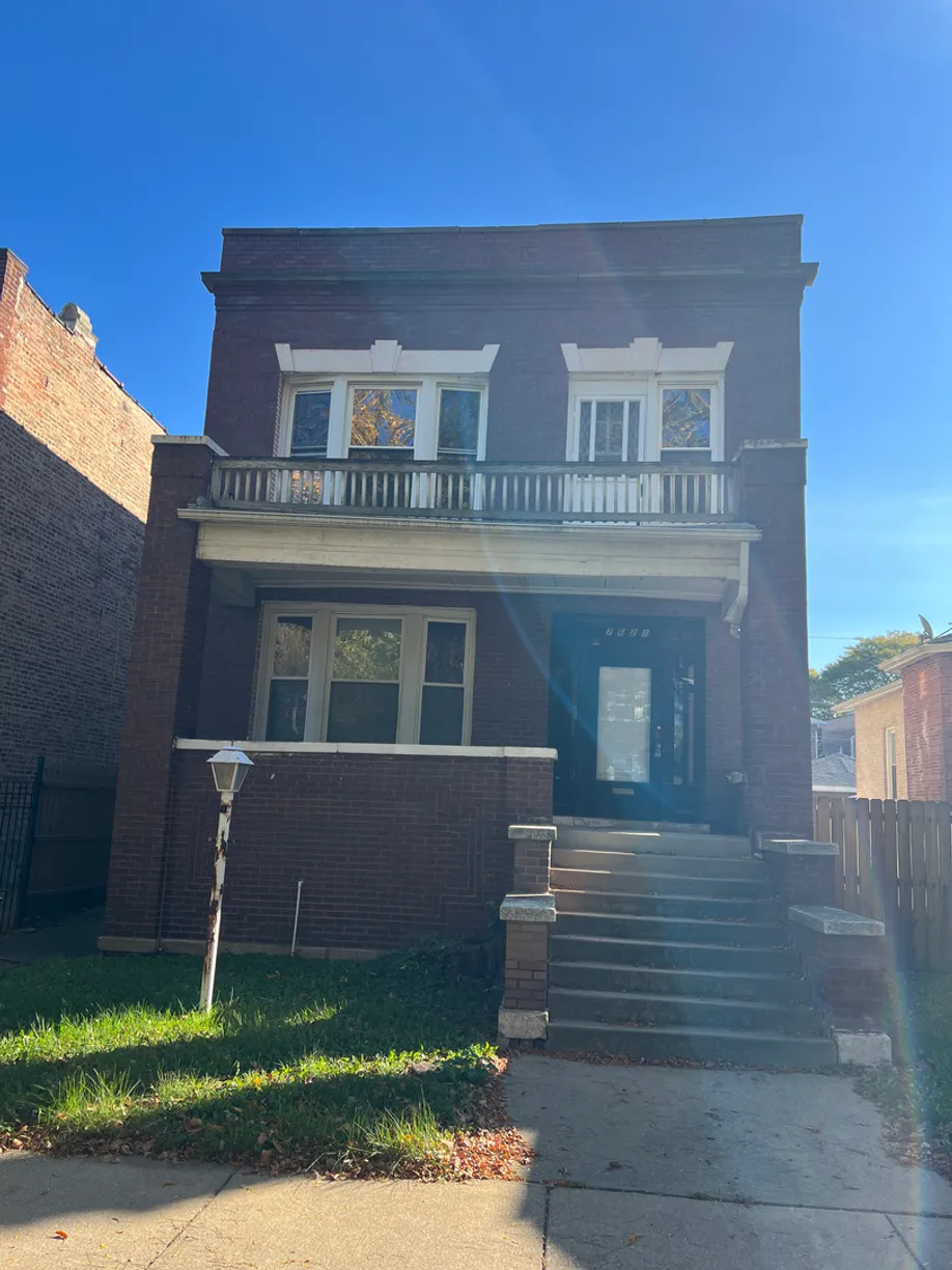 Chicago Real Estate | View 7621 S Morgan Street | 5 Beds, 2 Baths
