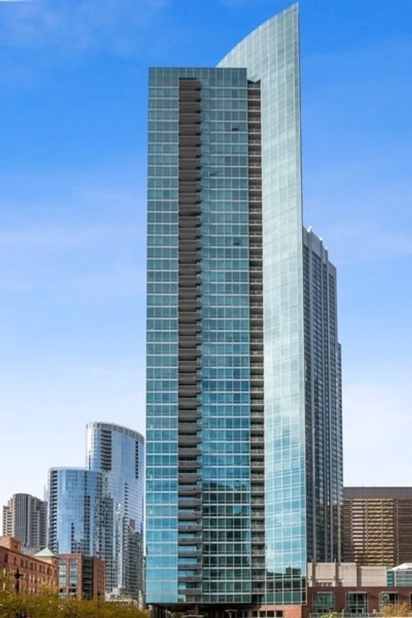 Chicago Real Estate | View 505 N McClurg Court, 906 | 1 Bed, 1 Bath