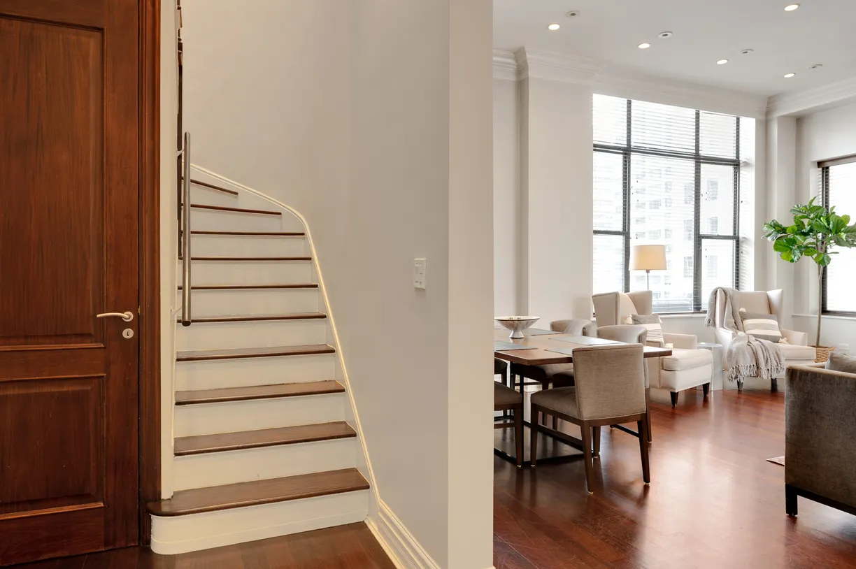 Chicago Real Estate | View 70 E WALTON Street, 1104-1204 | Listing