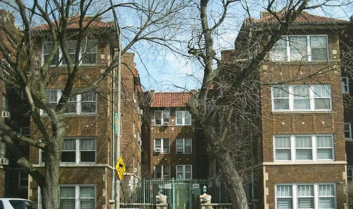Chicago Real Estate | View 7707 N SHERIDAN Road, 1O | 1 Bath