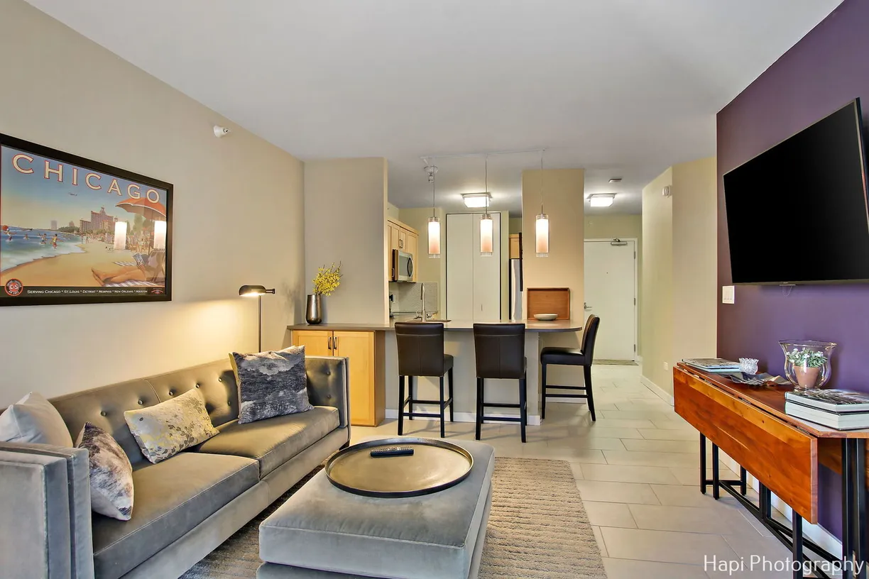 Chicago Real Estate | View 222 N Columbus Drive, 2304 | Listing