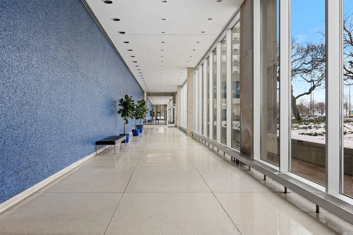 Chicago Real Estate | View 4800 S Chicago Beach Drive, 401S | Listing