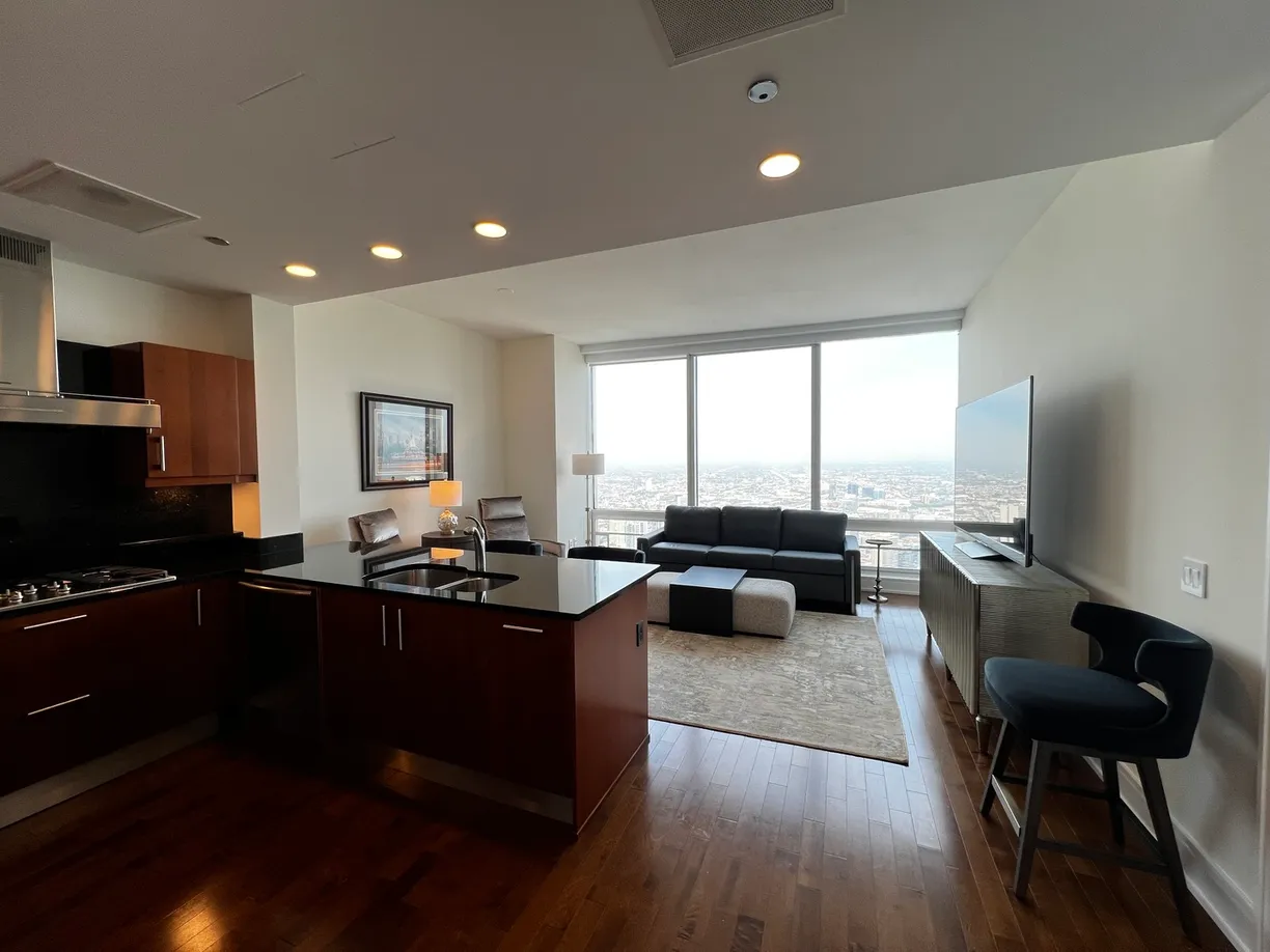 Chicago Real Estate | View 401 N Wabash Avenue, 59B | Listing