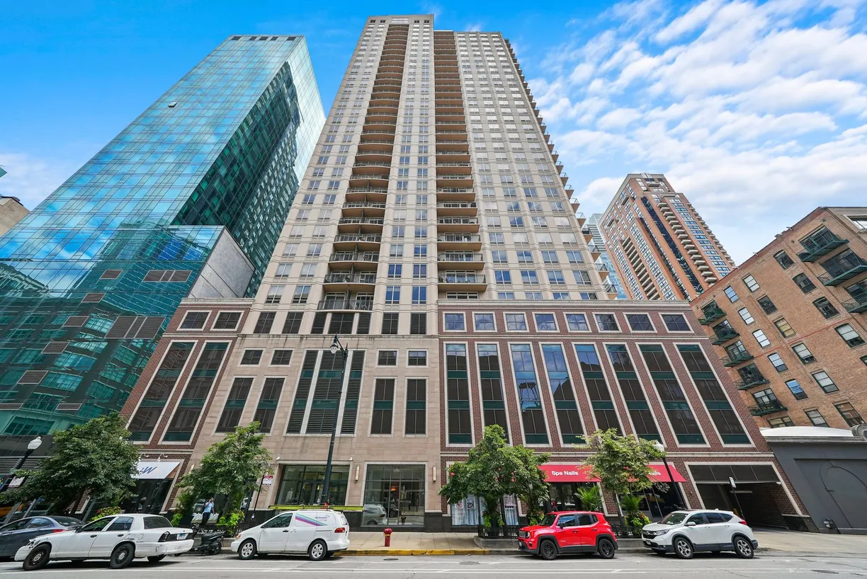 Chicago Real Estate | View 1111 S Wabash Avenue, 2410 | 2 Beds, 2 Baths