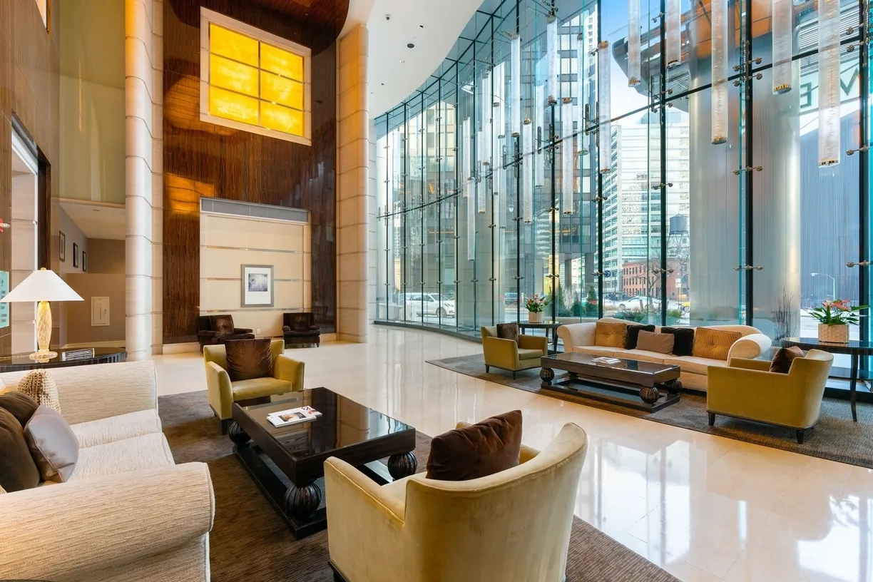 Chicago Real Estate | View 401 N Wabash Avenue, 29C | Listing