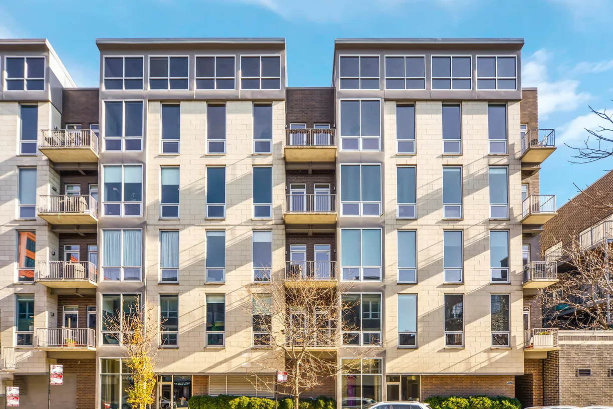 Chicago Real Estate | View 15 N ABERDEEN Street, PHS | 3 Beds, 2 Baths