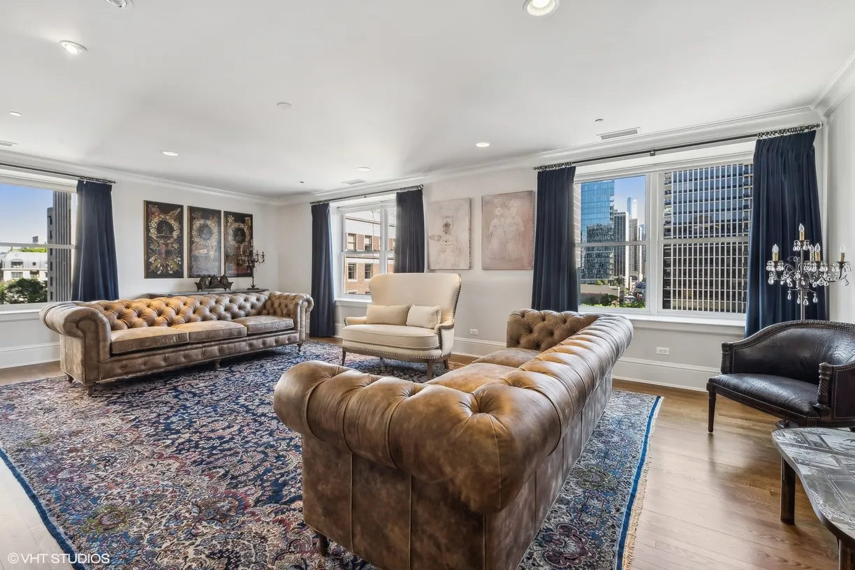 Chicago Real Estate | View 1300 N State Parkway, 701 | Listing