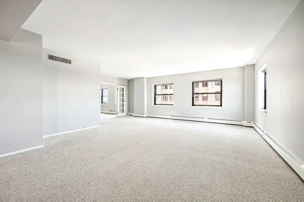 Chicago Real Estate | View 2100 N Lincoln Park West, 12DS | Listing