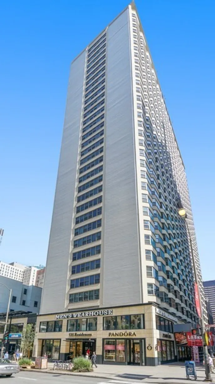 Chicago Real Estate | View 535 N Michigan Avenue, 1908 | 1 Bed, 1 Bath