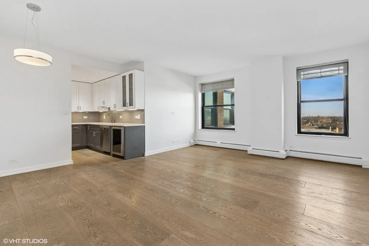 Chicago Real Estate | View 2100 N Lincoln Park West, 8AS | Listing