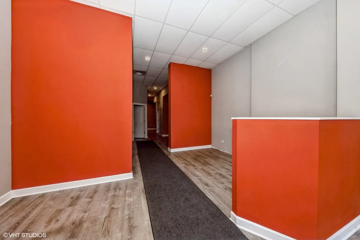 Chicago Real Estate | View 1923 W Chicago Avenue, 1C | Listing