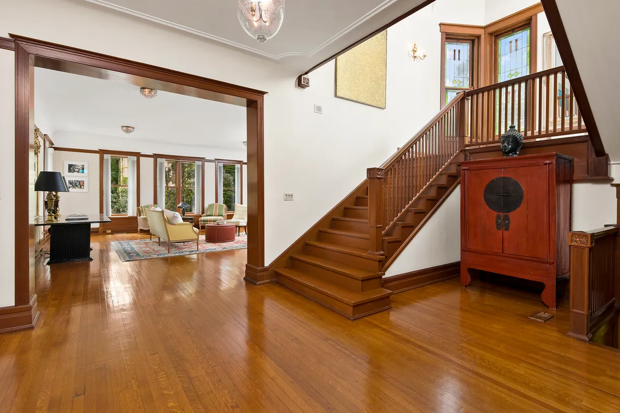 Chicago Real Estate | View 4247 N Hazel Street | Listing