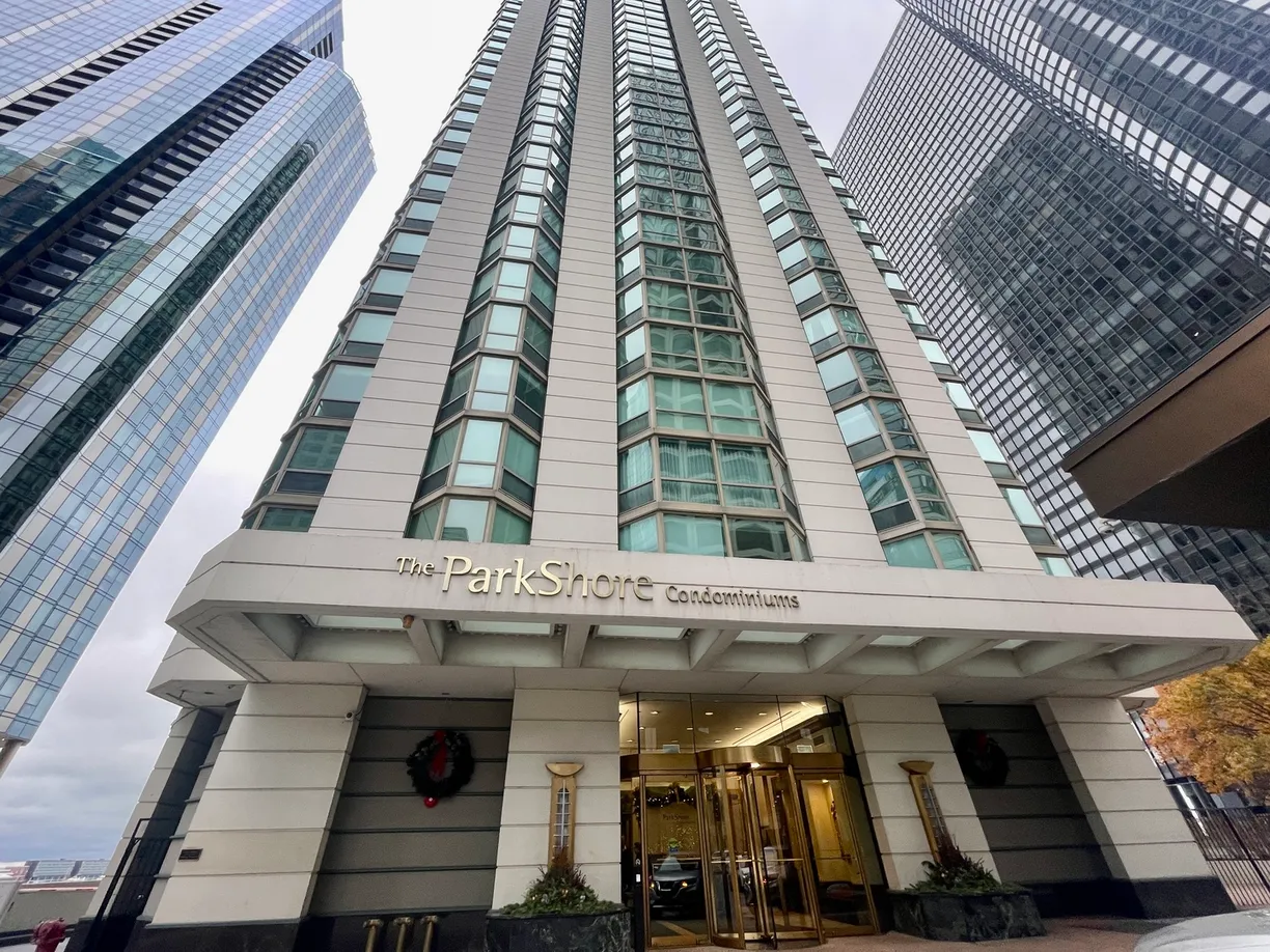 Chicago Real Estate | View 195 N Harbor Drive, 304 | 2 Beds, 2 Baths