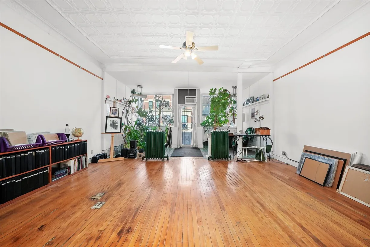 Chicago Real Estate | View 1303 W Chicago Avenue | Listing
