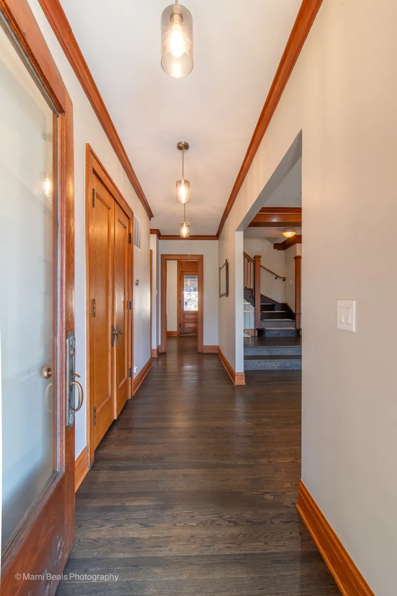 Chicago Real Estate | View 2216 W Greenleaf Avenue | Listing