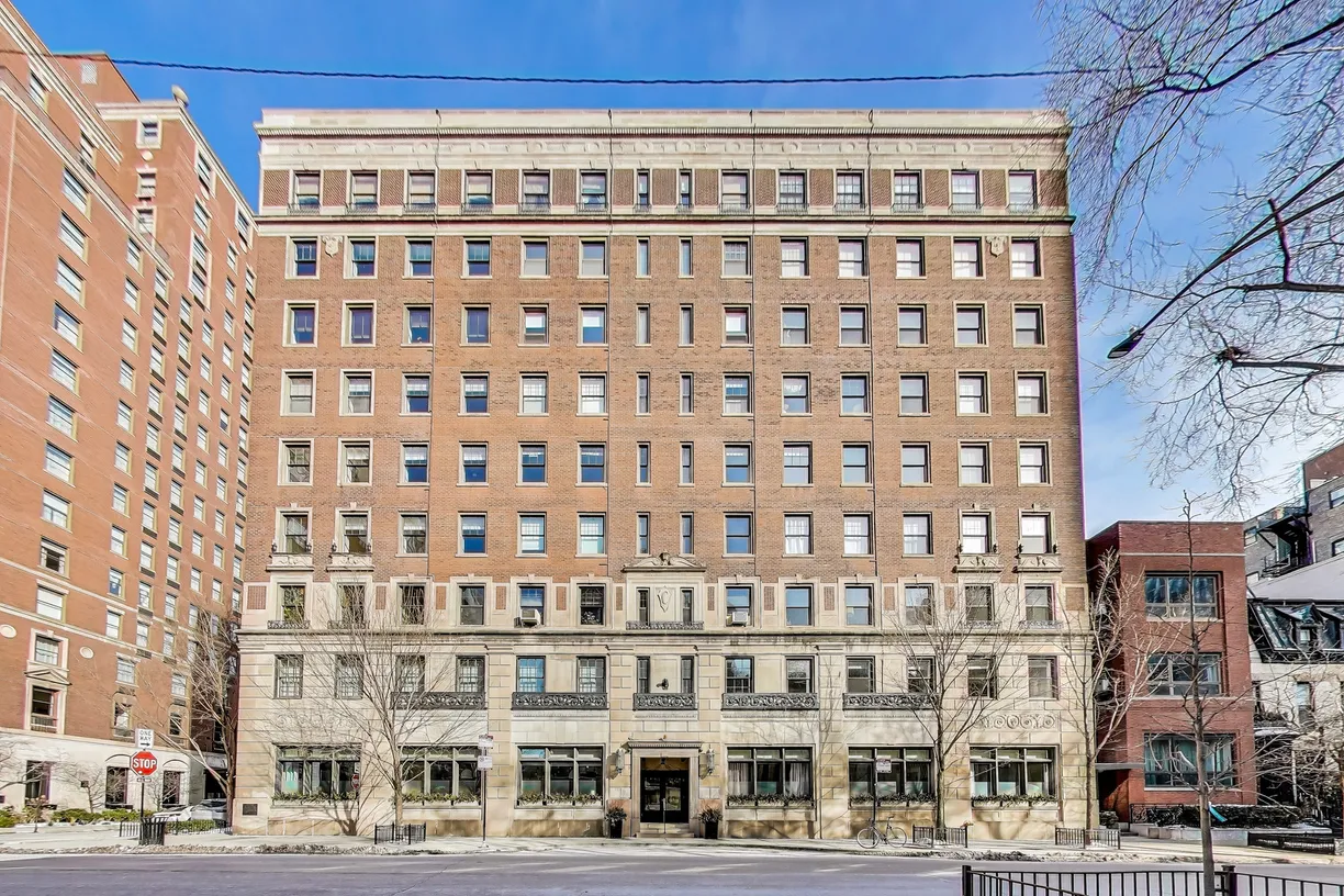 Chicago Real Estate | View 1255 N STATE Parkway, 2D | 1 Bed, 1 Bath