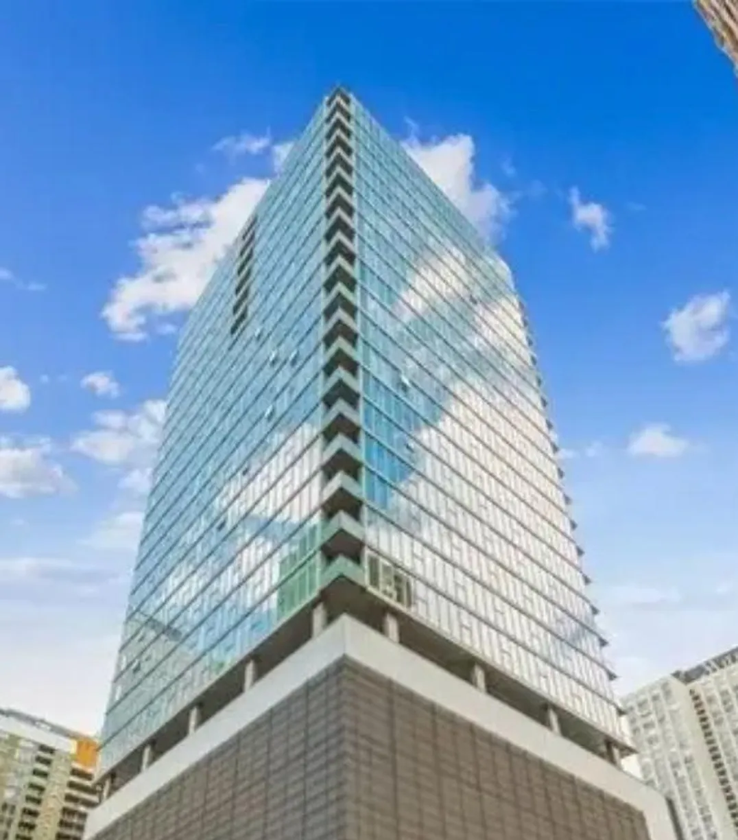Chicago Real Estate | View 550 N Saint Clair Street, 903 | 1 Bath
