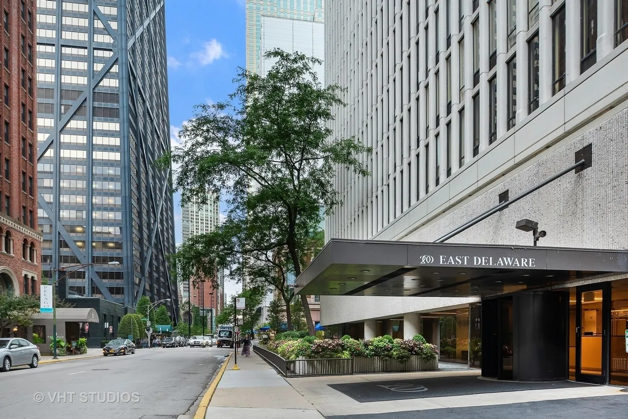 Chicago Real Estate | View 200 E Delaware Place, 3D | Listing