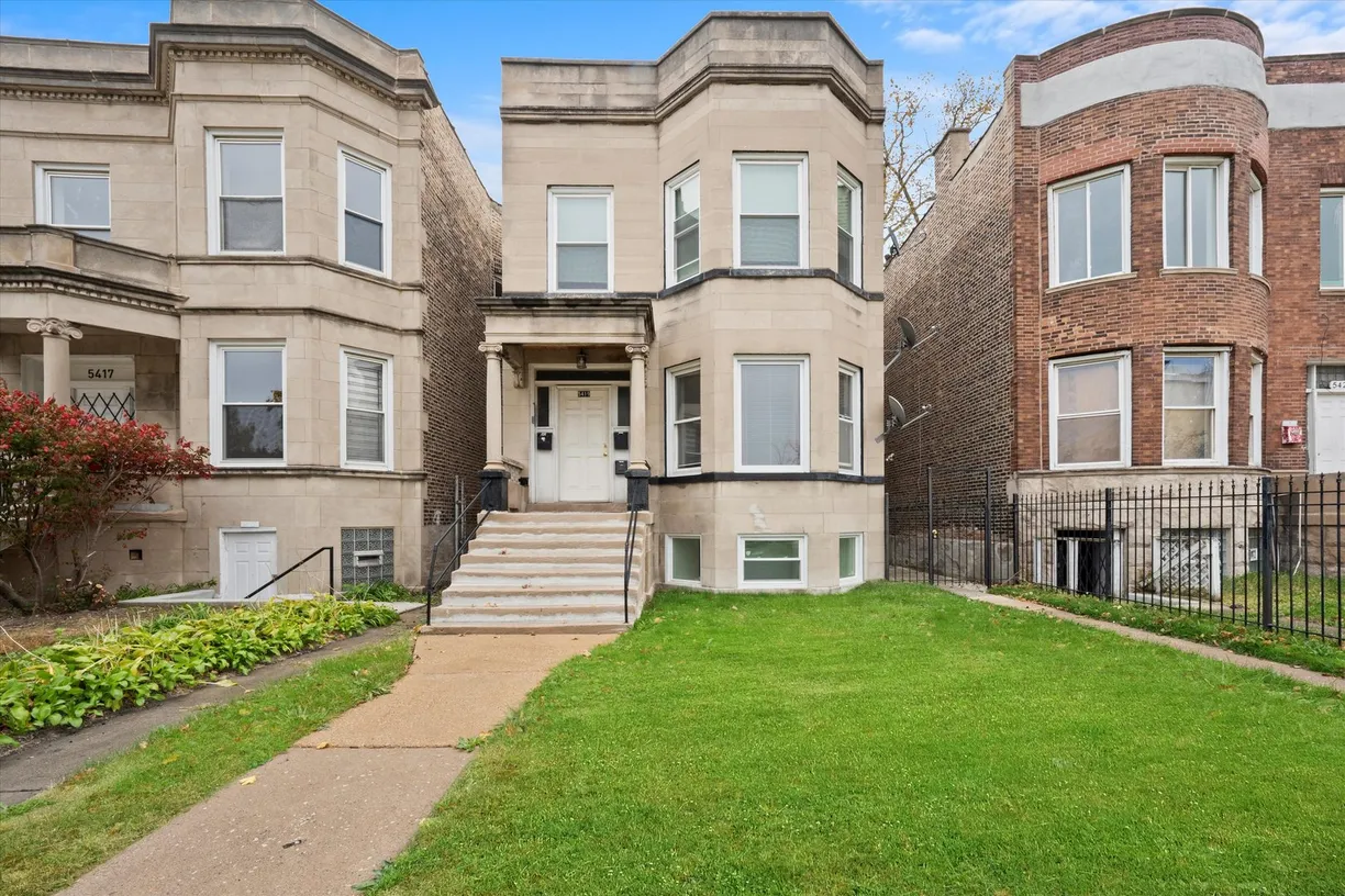Chicago Real Estate | View 5419 S Wabash Avenue | 8 Beds, 6 Baths