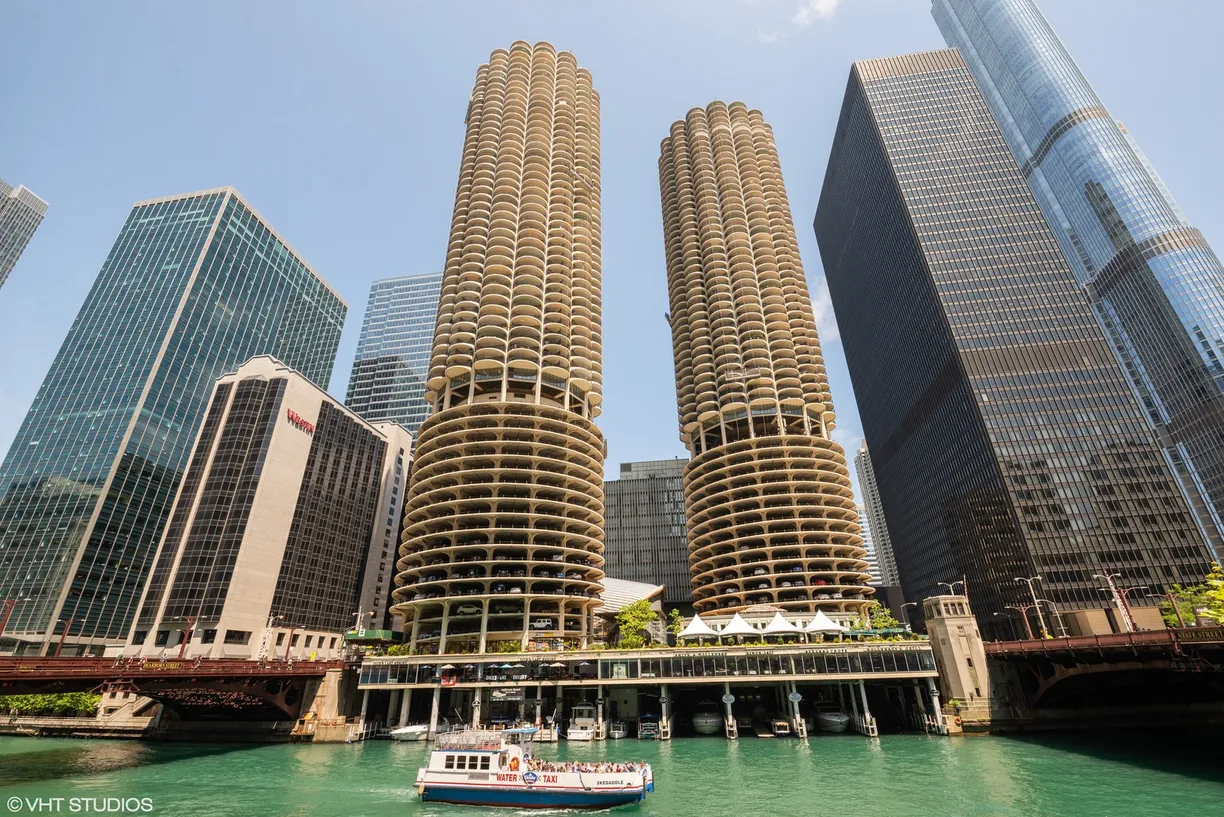 Chicago Real Estate | View 300 N STATE Street, 2428 | 1 Bed, 1 Bath