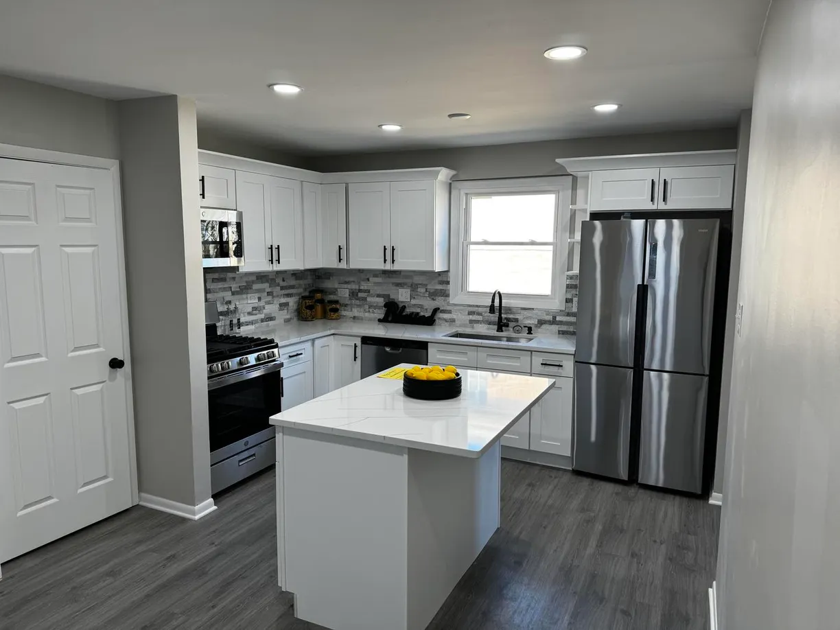 Chicago Real Estate | View 9426 S Springfield Avenue | Listing
