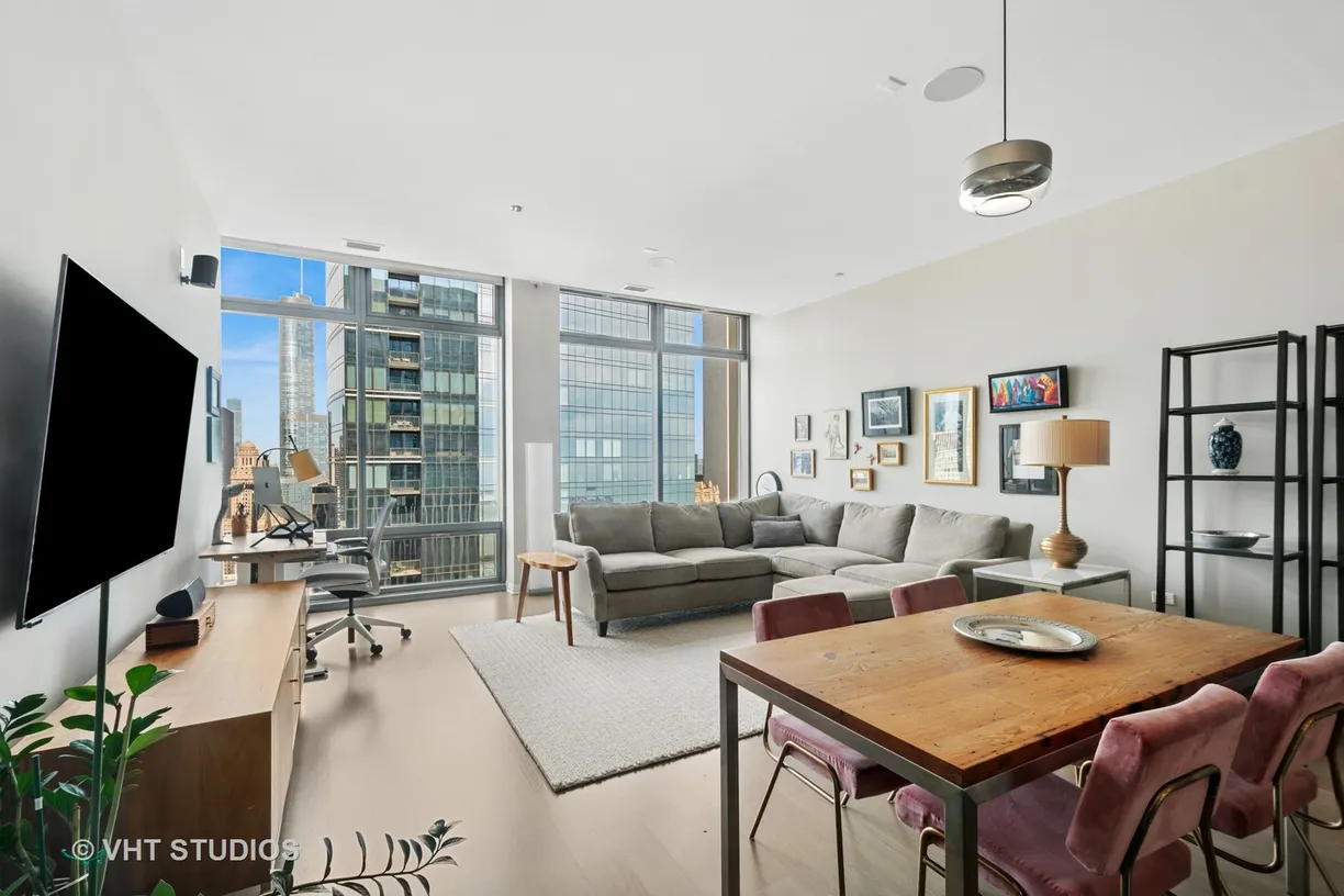 Chicago Real Estate | View 65 E Monroe Street, 4124 | Listing